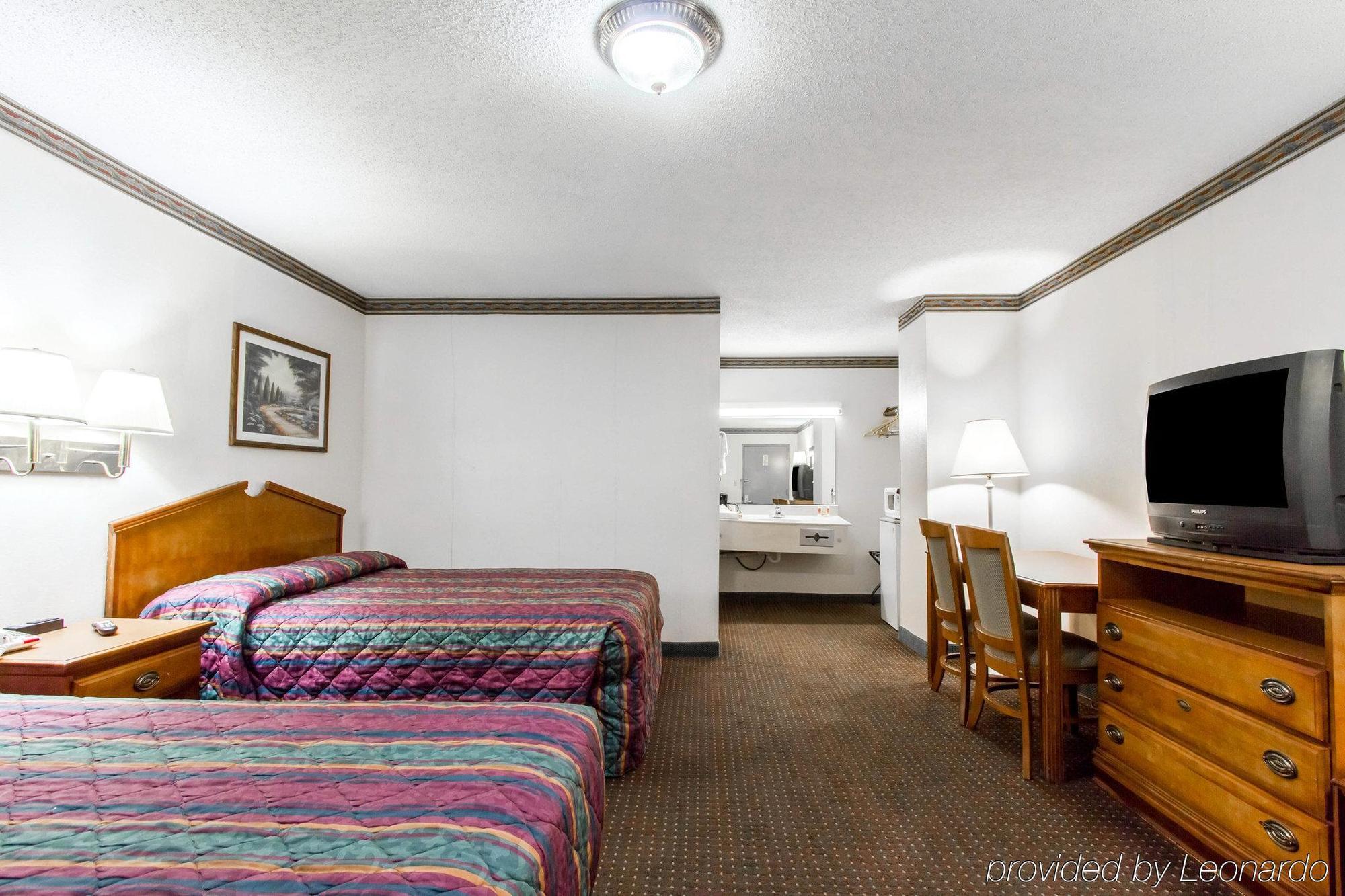 Americas Best Value Inn Opelika Eksteriør billede