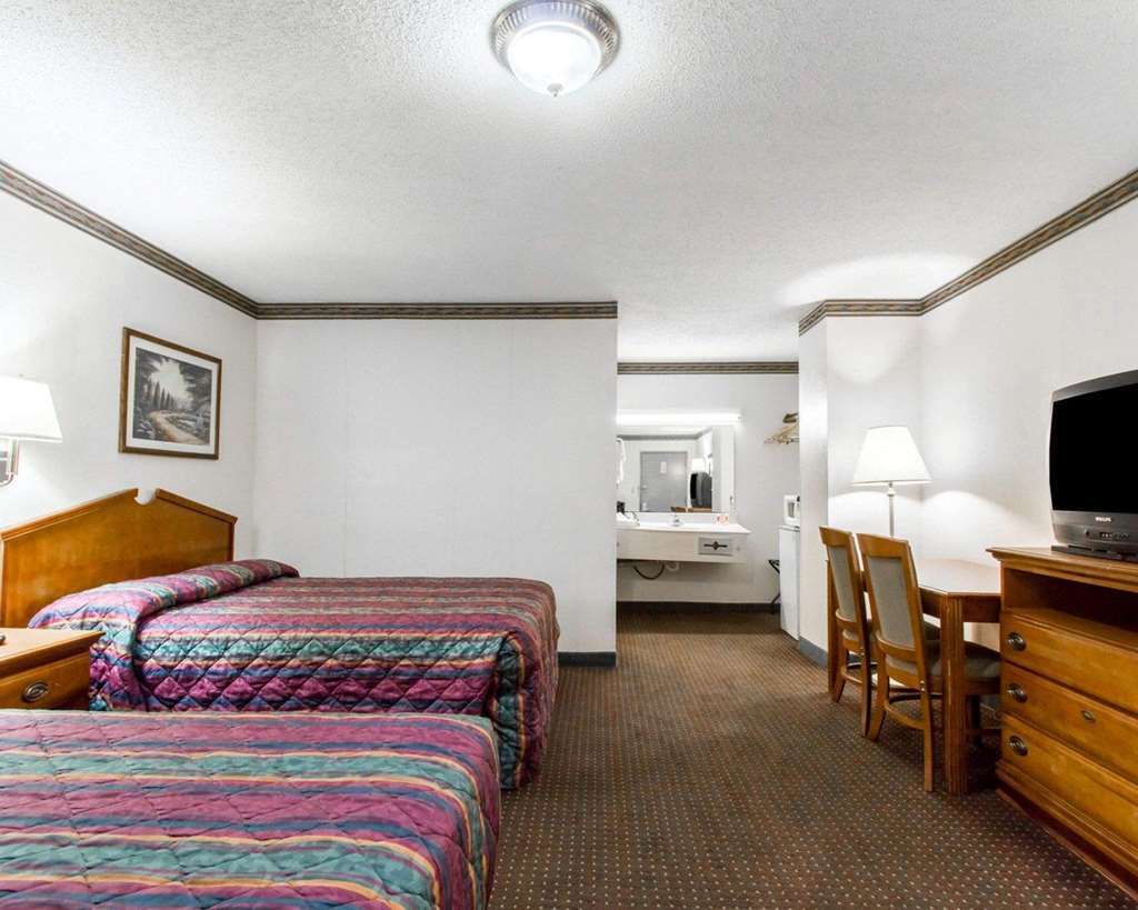 Americas Best Value Inn Opelika Værelse billede