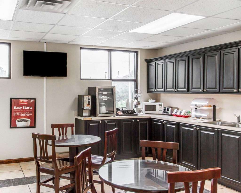 Americas Best Value Inn Opelika Restaurant billede