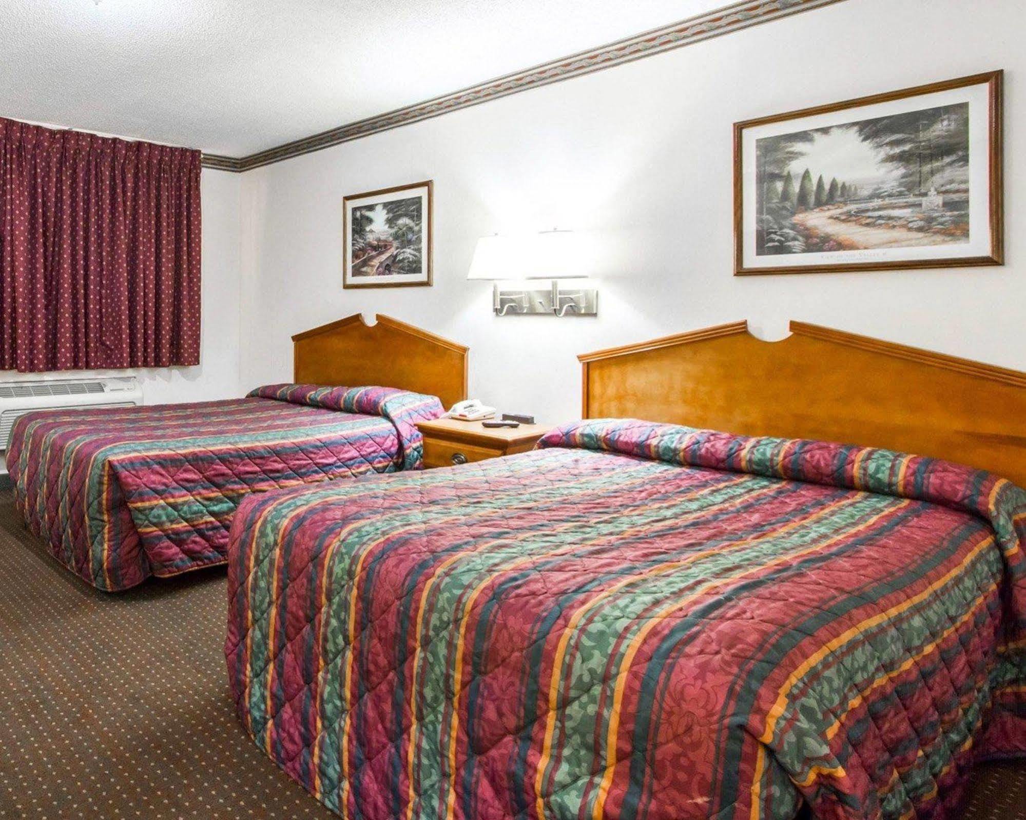 Americas Best Value Inn Opelika Eksteriør billede